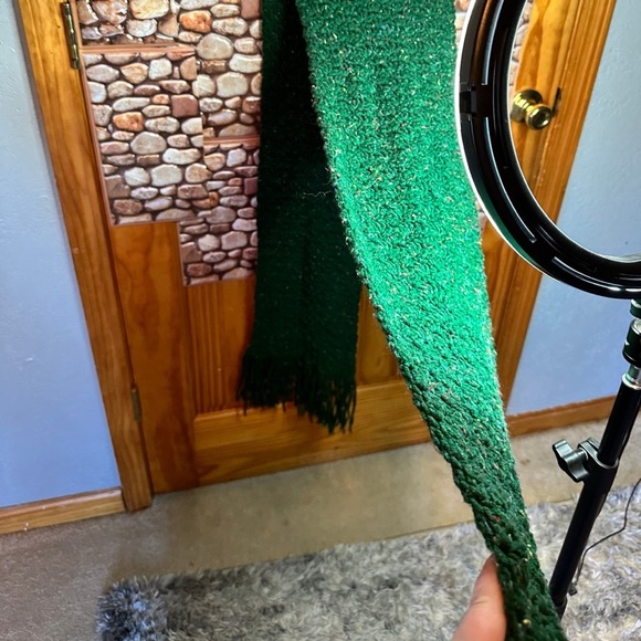 πFREE with purchase! Crochet Scarves π§£ - Picture 14 of 15